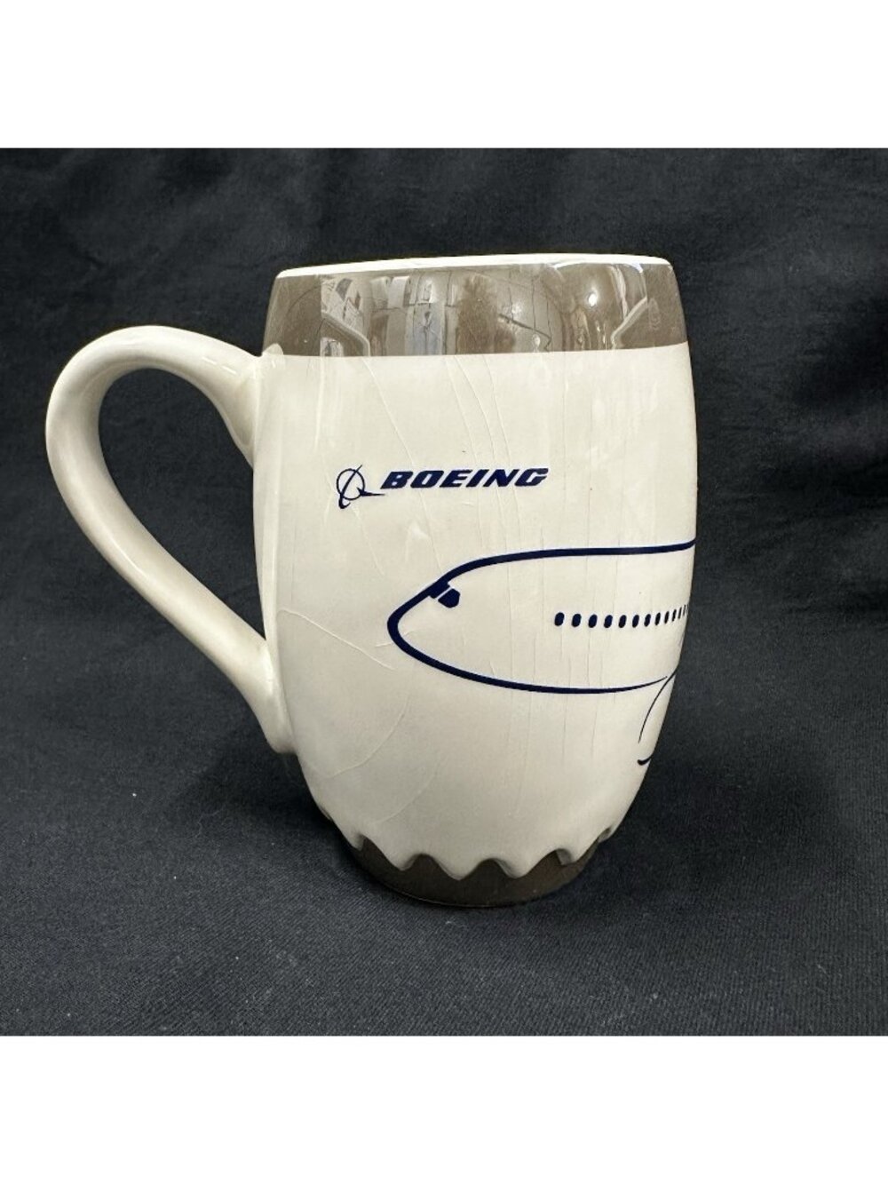 Boeing 787 Dreamliner Coffee Mug Airplane Design Ceramic Cup Collectible